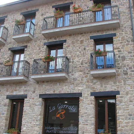 La Corrala Apartahotel