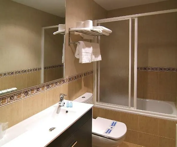 Apartahotel La Corrala 3*