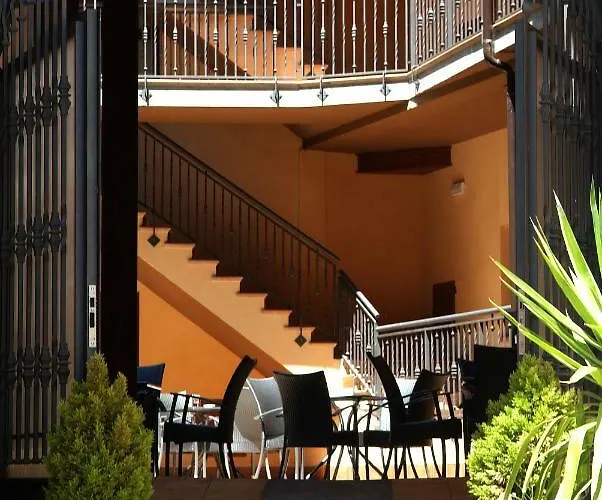 La Corrala Apartahotel 3*